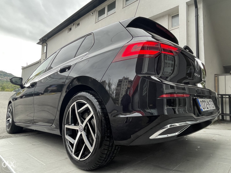Volkswagen Golf 8 2.0 tdi Dsg