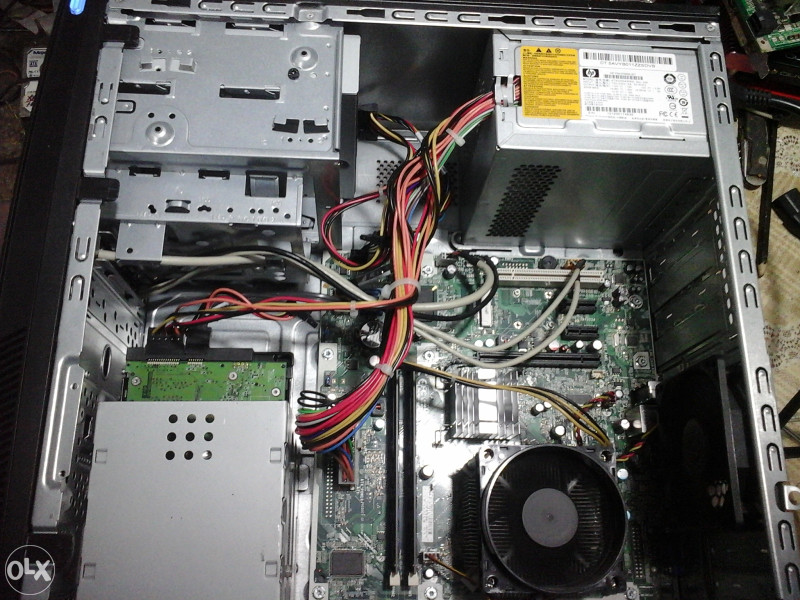 Racunar hp 5008 mt 4gb ddr3 250 hdd win.7