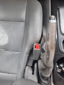 SIGURNOSNI POJAS KIA SORENTO 2006 GOD