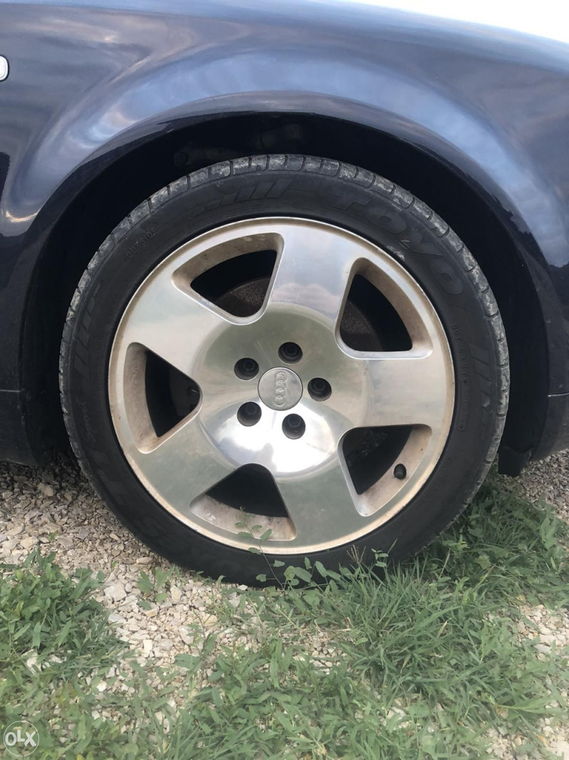 Feluge 255/40 R17 17 sa gumama Felne Felge