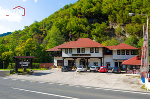 BAULAND/ Hotel - Restoran "Konak" kod Sarajeva