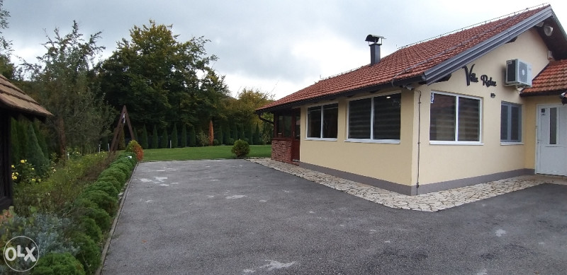 KUCA SA BAZENOM-DOKANJ-BAKALUŠE-TUZLA
