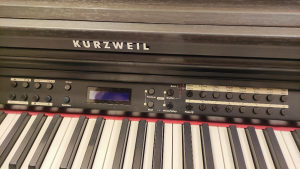 Kurzweil MP15 digitalni kućni piano