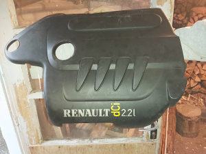 Poklopac motora Renault Laguna 2.2 DCI