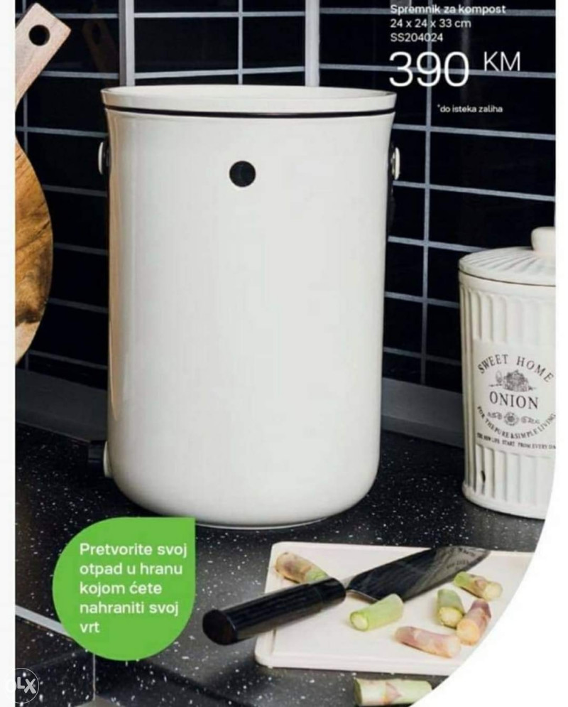 Tupperware komposter