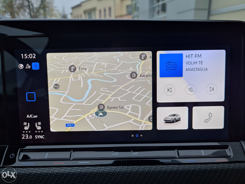 VW Golf 8 R 2.0 TSI 4Motion 320 ks Akrapovič
