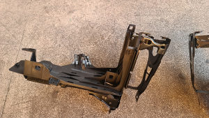 Bmw f10 f11 lijevi nosac fara nov