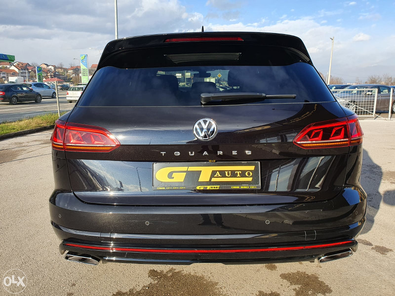 VW TOUAREG 3.0 TDI R-LINE 4x4 PANORAMA