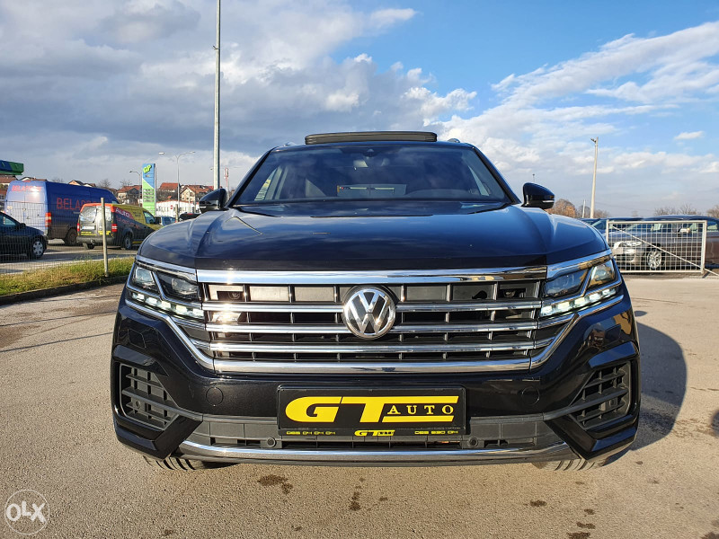 VW TOUAREG 3.0 TDI R-LINE 4x4 PANORAMA