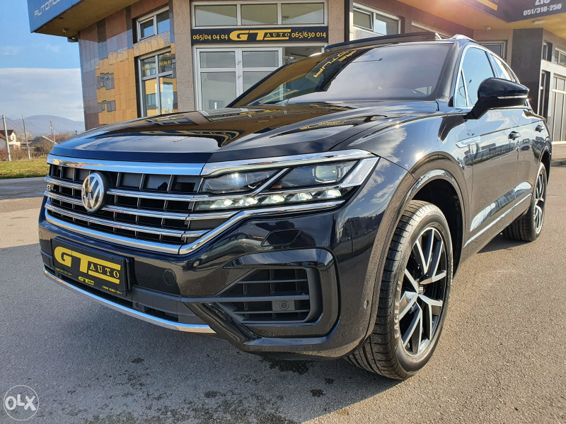 VW TOUAREG 3.0 TDI R-LINE 4x4 PANORAMA