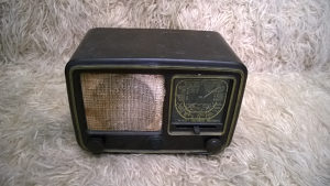 Stari radion lampaš