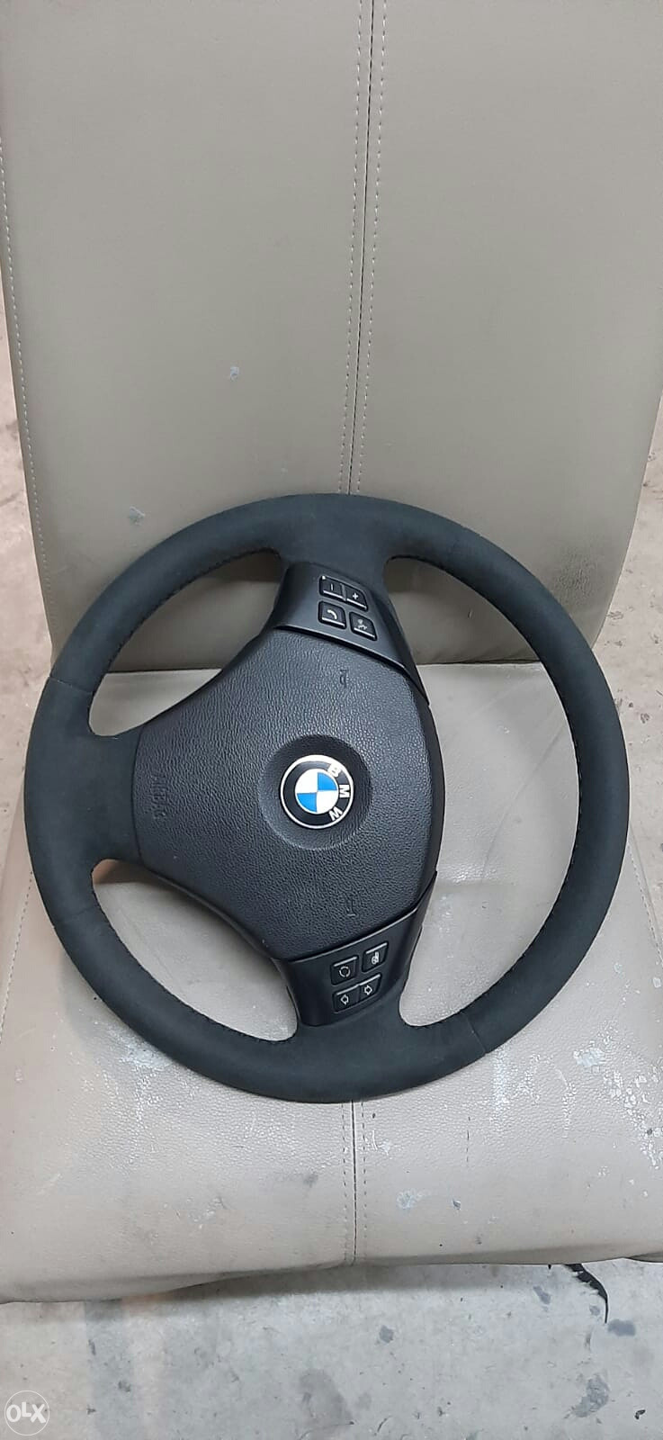Bmw e90 volan airbag alkantara konzola Volani OLX.ba