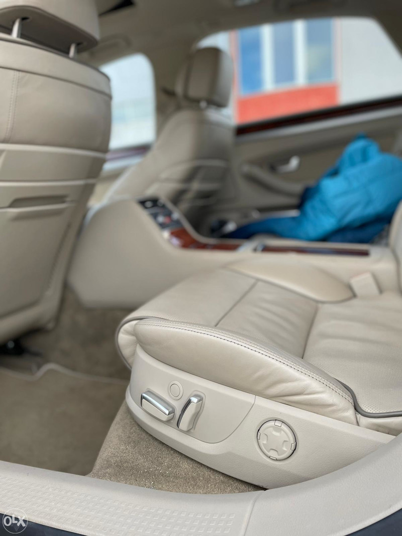 Audi A8 L 4.2 TDI 2008 g.