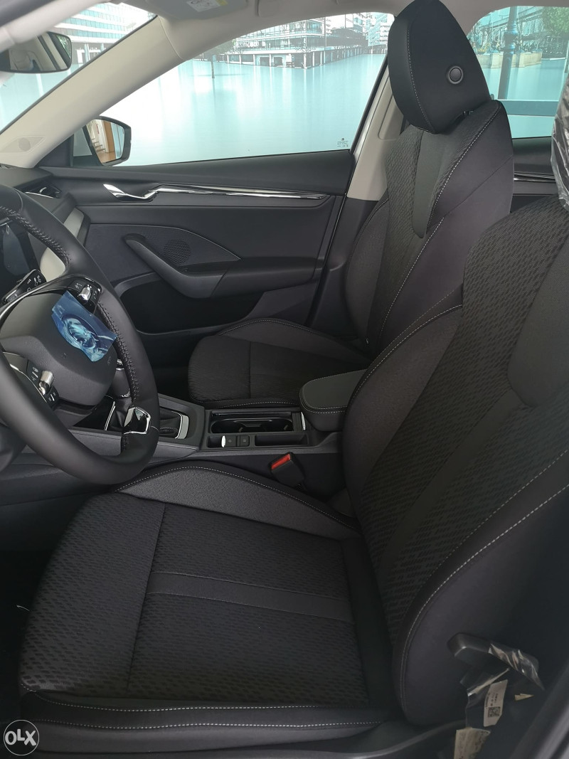 OCTAVIA A8 STYLE