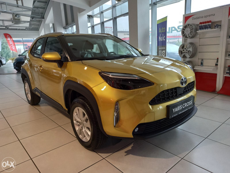 Toyota Yaris Cross 1.5 VVT-iE SOL