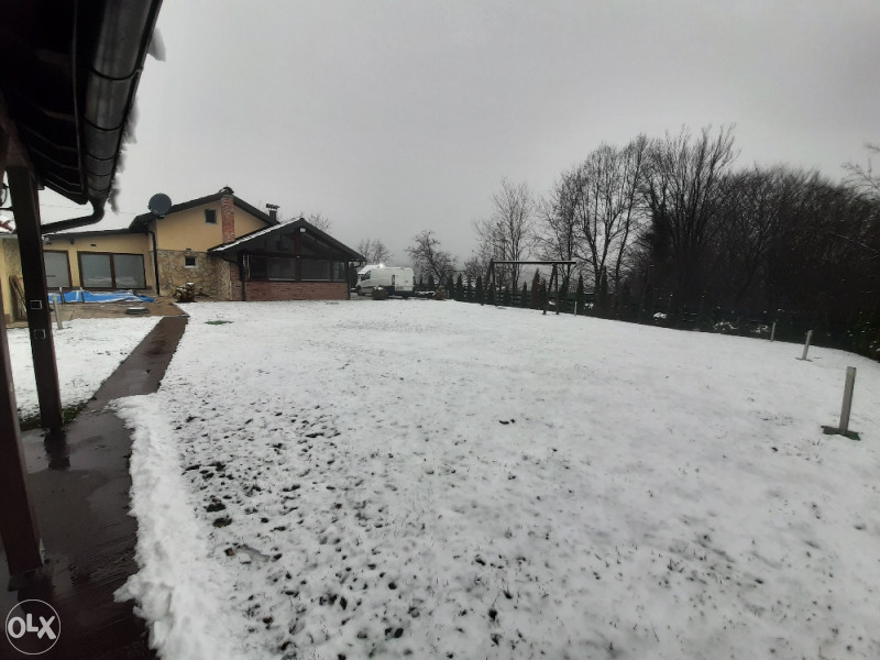 KUCA SA BAZENOM-DOKANJ-BAKALUŠE-TUZLA