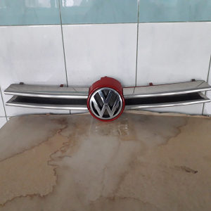 WV GOLF 4 maska cromirana 061 142 654