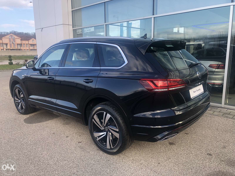 VW Touareg R-Line 3.0 TDI 4Motion 2022.god