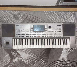 Klavijatura KORG PA 80