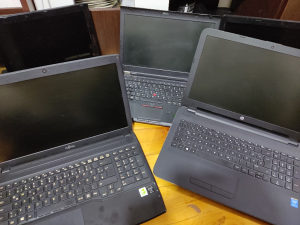 Laptop laptopi i3, i5, i7 SSD 240GB NOV 8GB DDR3