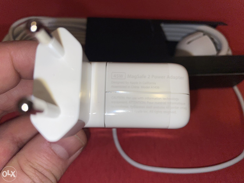 Apple MagSafe 2 45W punjač