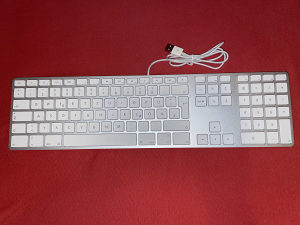 Apple tastatura USB, A1243, QWERTZ