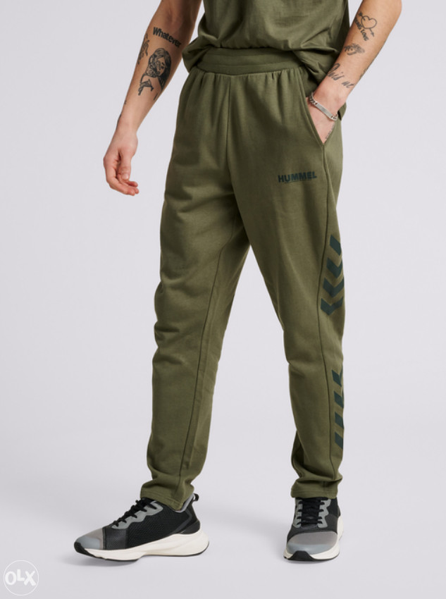 HUMMEL Hlače HMLLEGACY TAPERED