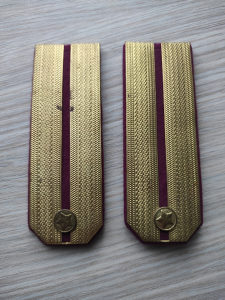 Partizanske epolete 1945/47