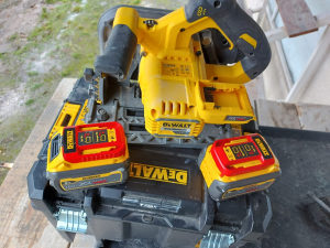 Dewalt uranjajici cekular FlexVolt