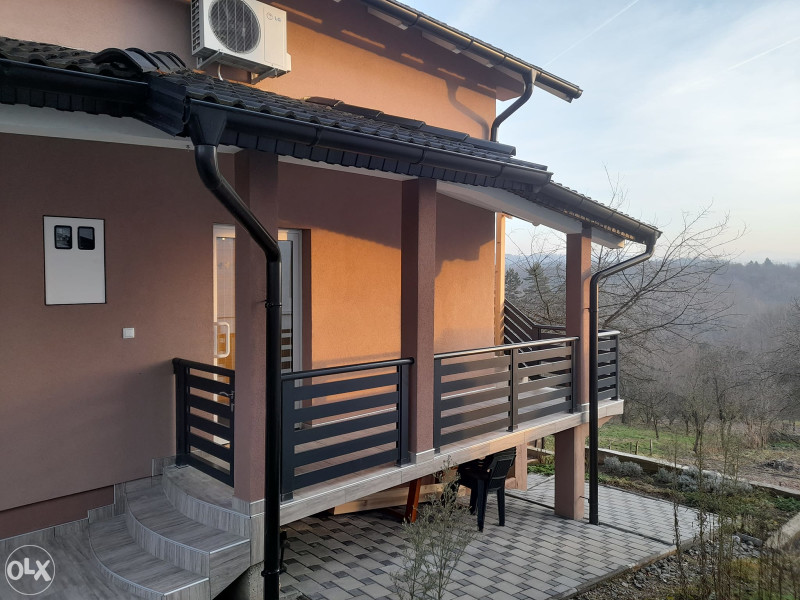 Aluminijska balkonska ograda-Grilje