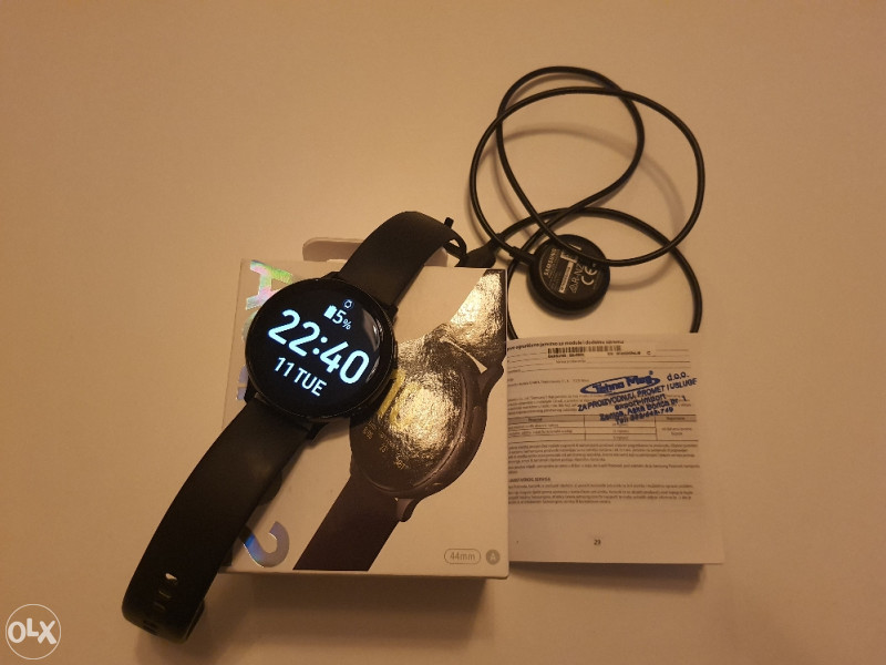 SAMSUNG Active 2 Smartwatch (pametni satovi) OLX.ba