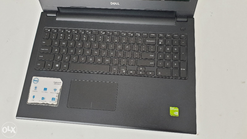 DELL Inspiron 15 3542 I7-4510U 8GB RAM NVIDIA 840M SSD Laptopi