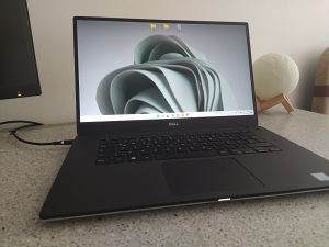 Laptop Dell XPS 15 9570 I5 8300H 16GB RAM GTX 1050