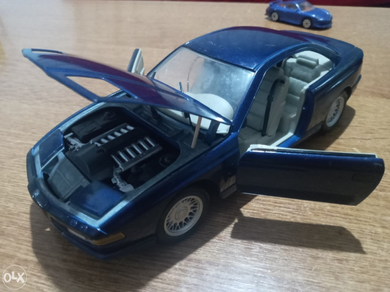 Burago metalni autic BMW 850i 1/18 Thailand - Autići (makete automobila ...
