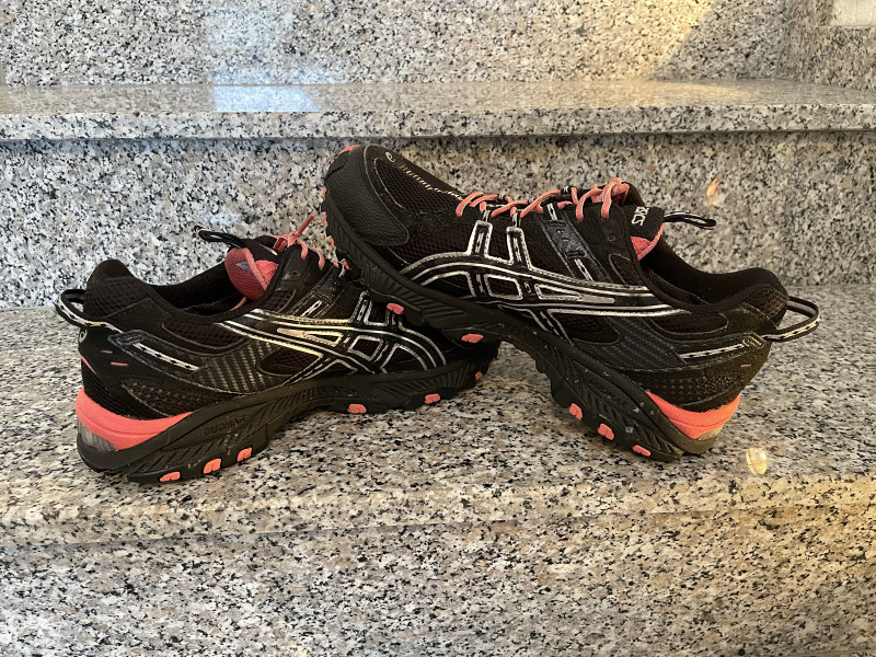 Asics deals patike goretex