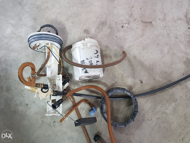 Pumpa rezervoara i plovak za Audi A4 b6 1.8 T 1.8T