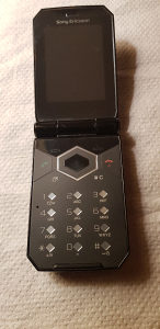 Sony ericsson F100i