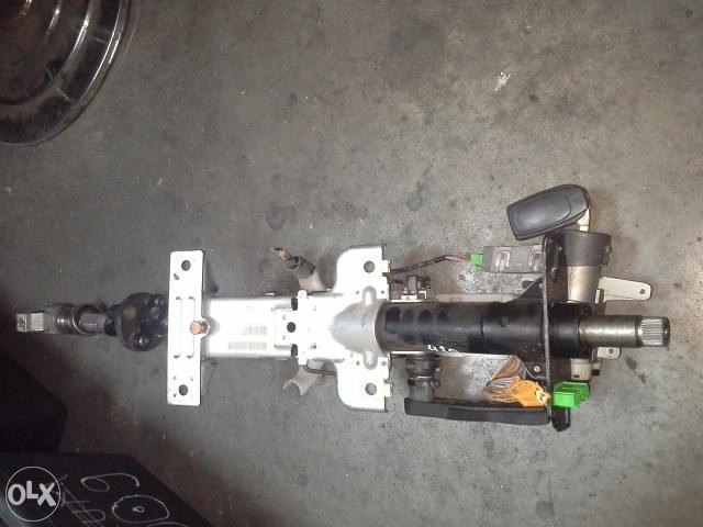 8673073 8626324 8673073  VRETENO VOLANA N Volvo S60 20