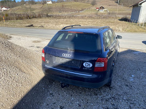 Audi A4 Gepek
