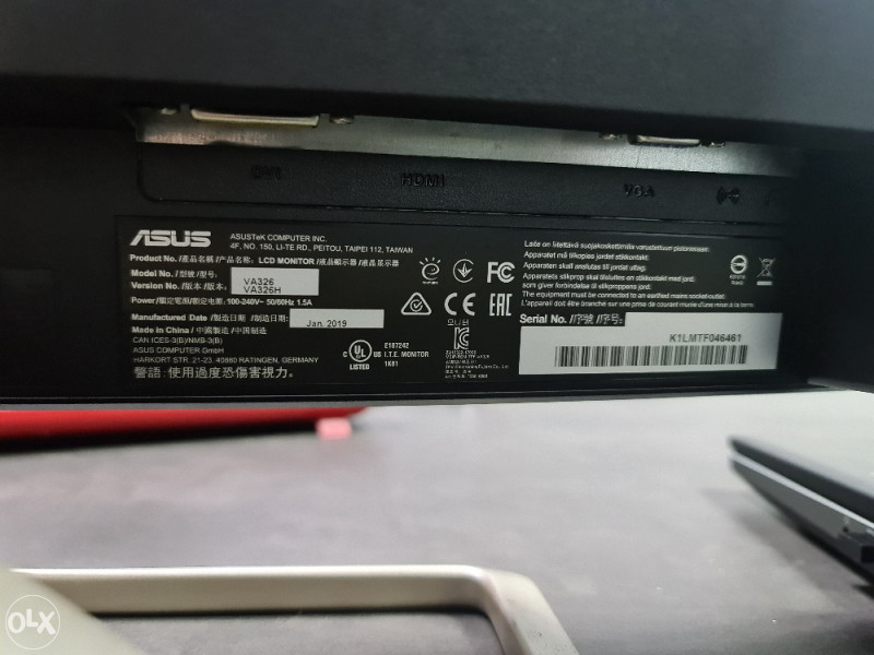 Monitir ASUS Curved Widescreen VA326H 31.5" Full HD
