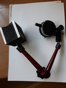 Mikrometar (Komparater) Mitutoyo sa magnetnim postoljem