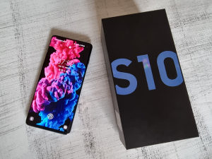 Samsung S10