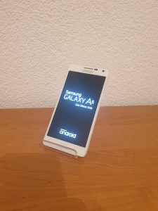 Samsung Galaxy A5 Bijeli Odlican