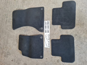 PATOSNICE AUDI A4 8K KOMPLET ORIGINAL TIPSKE