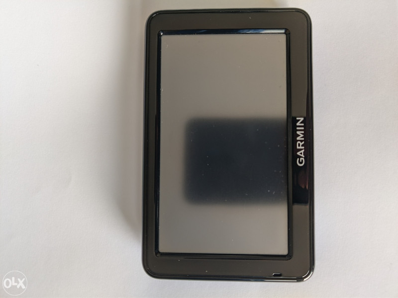 Garmin Nuvi 2495 +Adria Route+ auto nosač + auto punjač