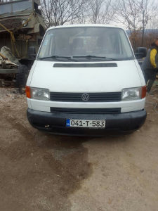 Volkswagen T4 Kombi 2.4 D 2000 god extra stanje registr