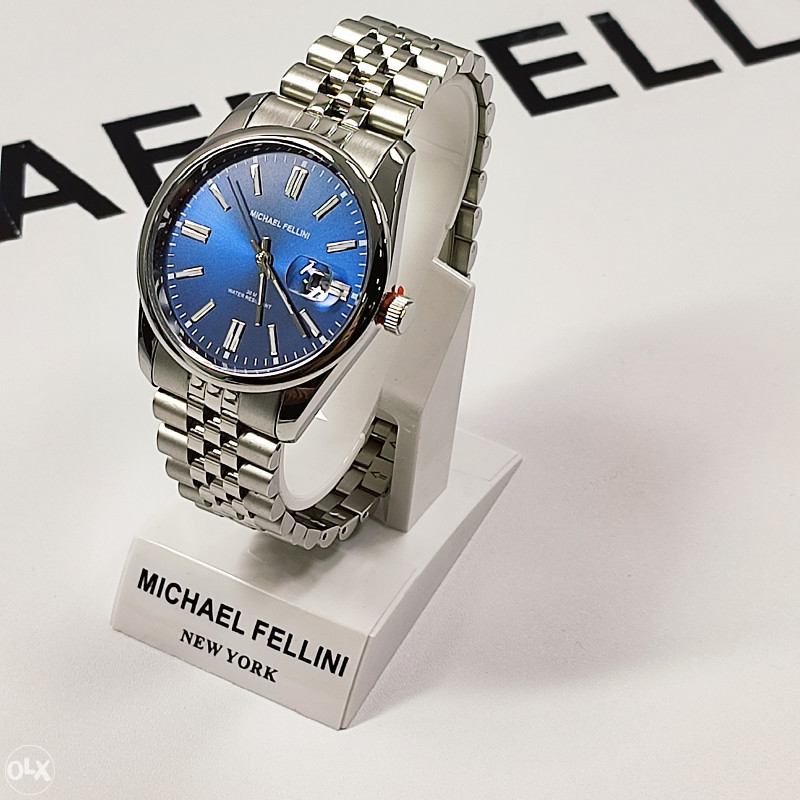 Muski sat Michael Fellini 12506
