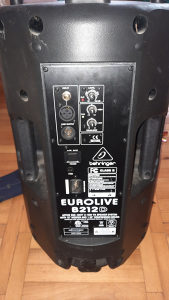 Aktivni Behringer EuroLive B212D