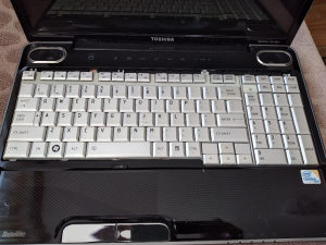 Laptop Toshiba A505