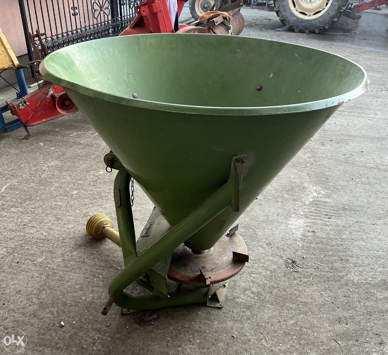 Rasipac Djubriva Gnojiva Priključci I Oprema Olx Ba